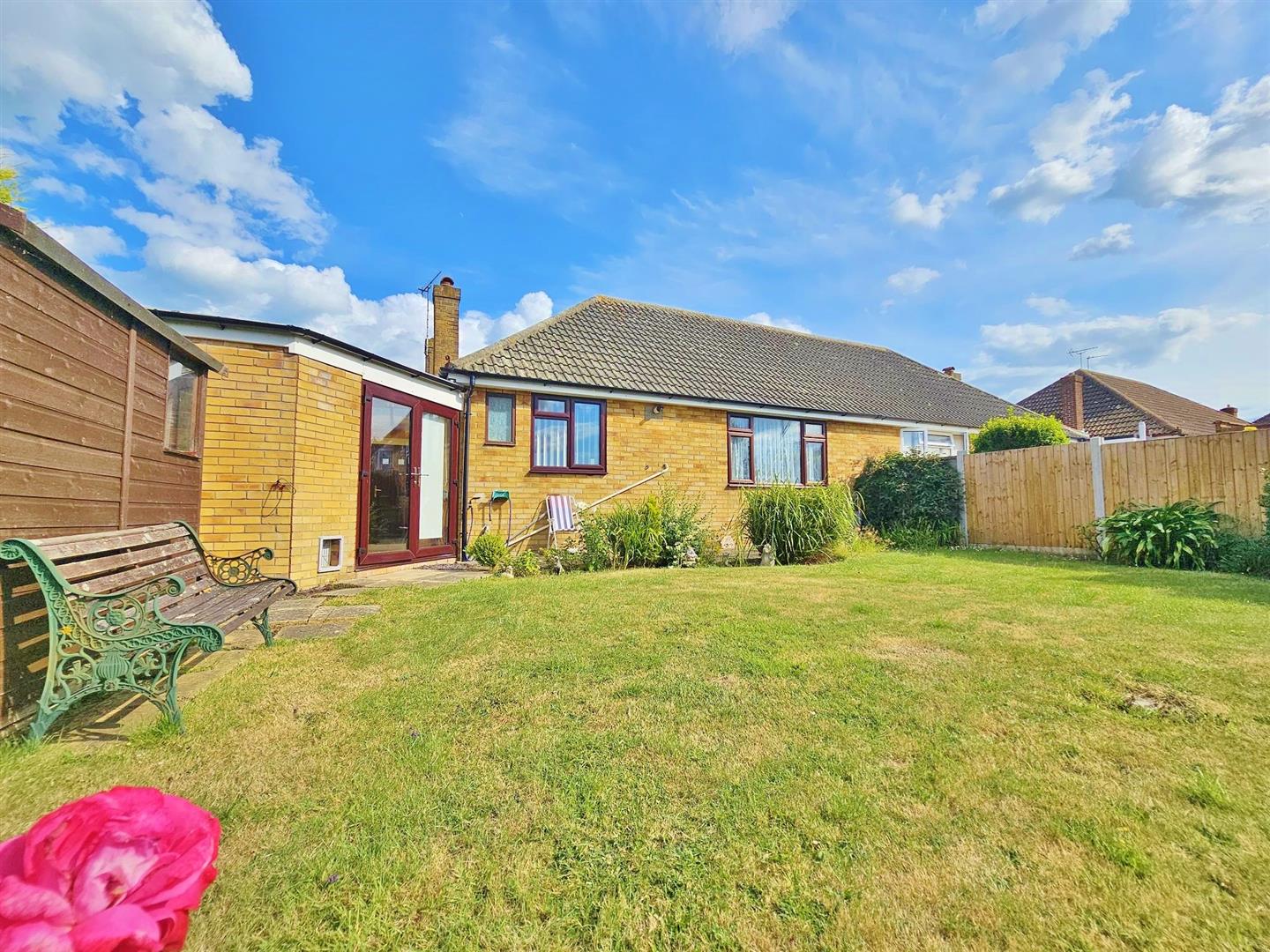 Rainham Way, FrintonOnSea Sheen's